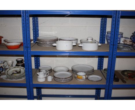 A quantity of Midwinter "Stonehenge" dinnerware 