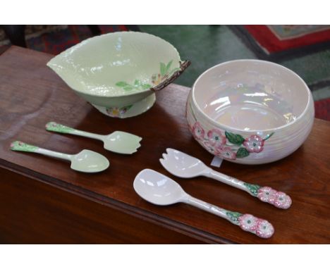 A Carltonware Australian design salad bowl and servers; a Mailing bowl and servers (2)