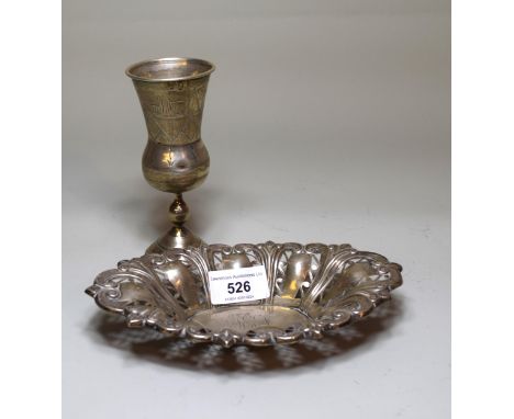 Small oval embossed silver trinket dish and a small 19th Century Russian silver goblet, 4.5oz t 
