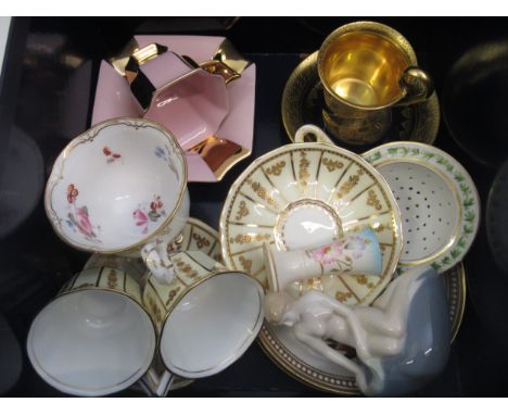 Two Worcester saucers painted with birds, pair of George Jones Crescent China cabinet cups and saucers, two similar Continent