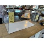 Cube/Présentoir en Plexi, 30'' x 15'' x 15''