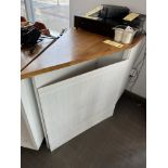 Unité Réception/Présentoir, 46'' x irr