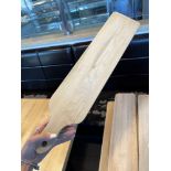 LOT: (18) Planches/Présentoirs en Bois, 24'' x 5''