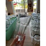 LOT: (27) Verres à Eau