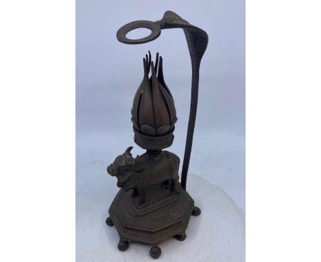 A 19th cent Indian bronze oil lamp&nbsp;