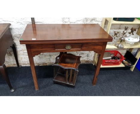 GEORGIAN GATE LEG SINGLE DRAWER TURNOVER LEAF TABLE