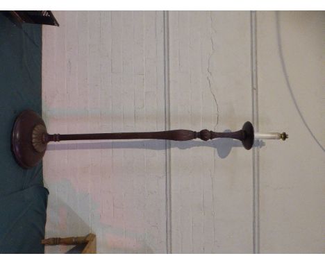 An Edwardian Mahogany Standard Lamp with Reeded Turned Support 