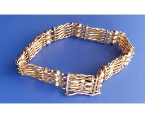 A gate link bracelet – '15'