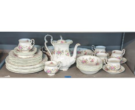 A Royal Albert Colleen pattern part dinner/tea service to include a tea pot, dinner plates, cups and saucers and othersLocati