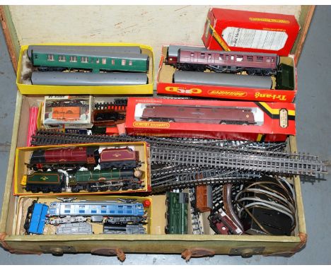 Model railways. Miscellaneous Hornby and Tri-ang OO gauge railways, including The Princess Royal and Princess Elizabeth locom