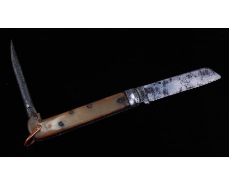 An early 19th century British Army Boer War pattern jack knife, having a 3.5cm folding blade stamped to the ricasso WD with b