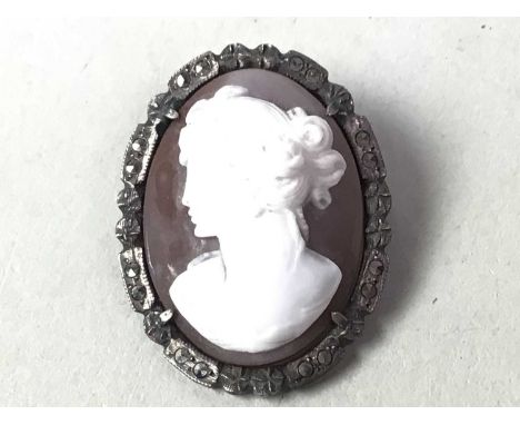 COLLECTION OF SILVER GEM SET JEWELLERY, including necklaces, rings and bracelets, along with cameo brooch and a reproduction 