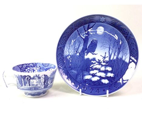 SPODE BLUE AND WHITE PART TEA SERVICE, along with a collection of Danish platesGeneral surfaceware, scratches, crazing to som