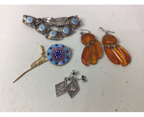 COLLECTION OF SILVER AND OTHER JEWELLERY, including rings, bracelets and necklaces
