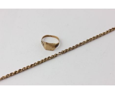 A 9ct gold signet ring, and a 9ct gold bracelet, 6.1g (a/f)