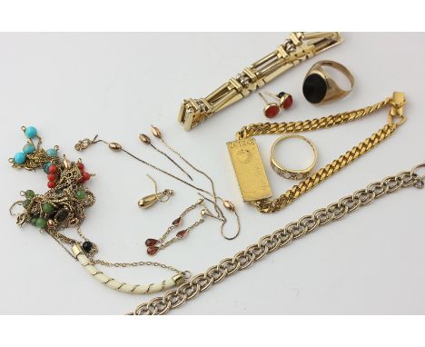 A 9ct gold bracelet, a 9ct gold signet ring, and an 18ct gold ring, with various small items