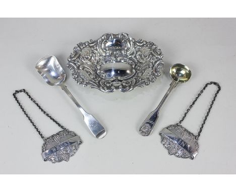 A Victorian silver condiment spoon, make William Fountain, London 1839, a Victorian silver caddy spoon, a pair of silver deca