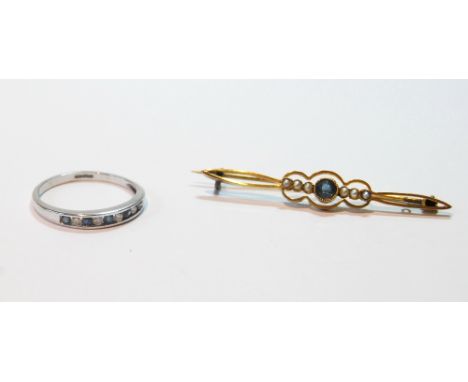 Edwardian gold bar brooch with aquamarine and pearls, a sapphire and diamond half eternity ring in 9ct white gold and a moroc