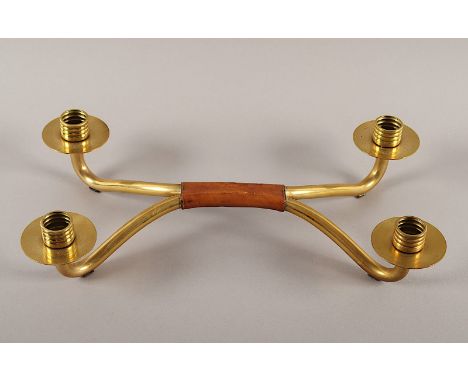 VINTAGE-KERZENLEUCHTER, Messing, Lederbezug, L 33,5, deutsch, um 1950/60  