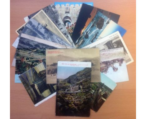 Holland collection 14 mainly mint postcards some vintage. Good condition 