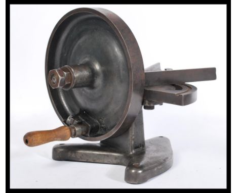 Vintage early 20th Century industrial cast metal mitre for the use in picture framing, adjustable mitre angle setting with he
