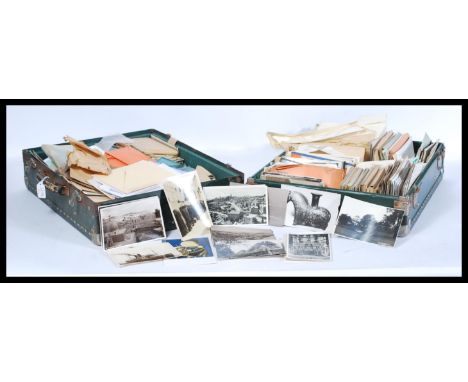 A large collection of approx 1000 vintage postcards dating from the early 20th Century to include Toledo, Leon, Japan, Asia, 