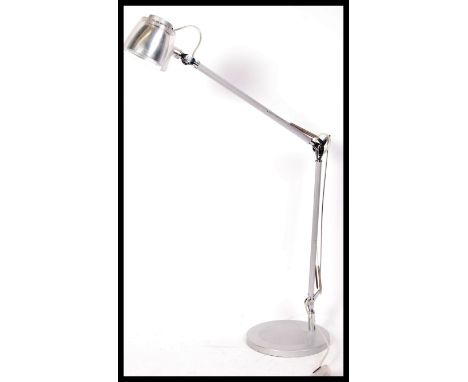 Caimi Brevetti - Mega LED - A contemporary angle poise&nbsp; table / desk lamp. the metal base and arms having reeded design 