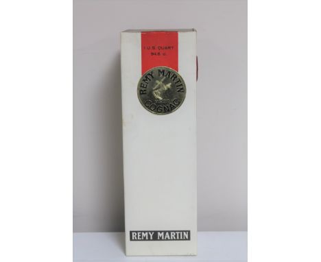 One bottle - Remy Martin V.S.O.P Cognac, gold label, 1 US Quart 94.6 cl, box factory sealed with original red Remy Martin lab