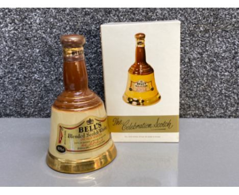 Bell’s blended scotch whisky decanter (18.75cl) still sealed with original box