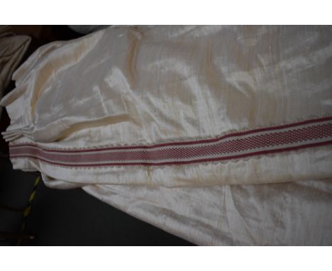2 pairs of silk, cream, lined curtains with trim 220 x 265 cm each (discoloured lining)