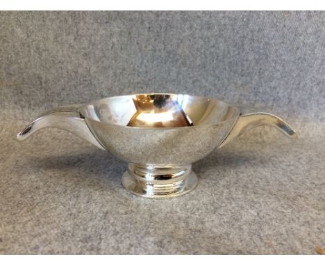 A Perth design silver quaich with Celtic engraved lug handles by 'R. E. Stone', London 1947, 5 oz