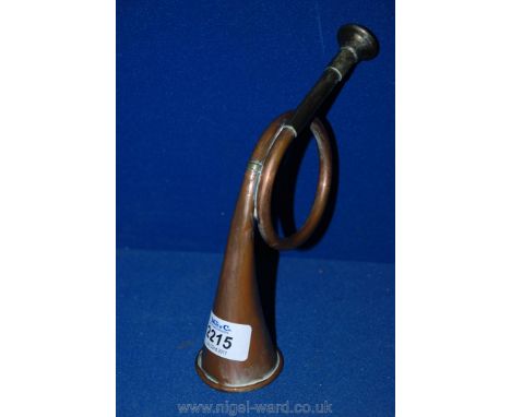 A good quality small vintage copper hunting horn.