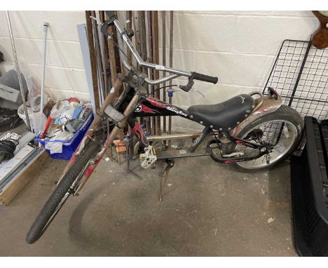 Vintage Stingray bike
