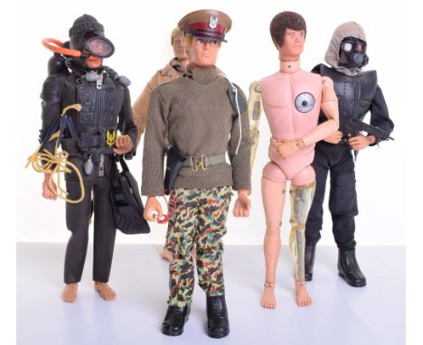 Palitoy Vintage Action Man S.A.S. Talking Commander, jersey, scarf, camouflaged trousers, SAS officers cap, boots, belt, hols
