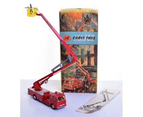 Corgi Major Toys  1127 Simon Snorkel Fire Engine, 1st issue, in near mint condition, with instruction leaflet, complete with 