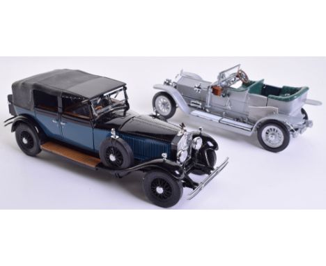 Two Franklin Mint Rolls Royce Precision Models,1907 Rolls Royce Silver Ghost 1:24 scale and 1929 Rolls Royce Phantom I Cabrio