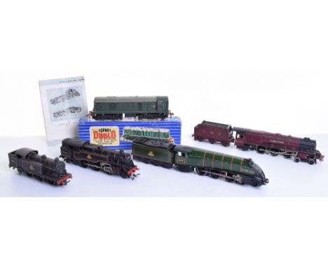 Five Hornby Dublo locomotives, EDL11 4-6-2 60016 Silver King, gloss green livery, in Hornby Service box with inner packing, g