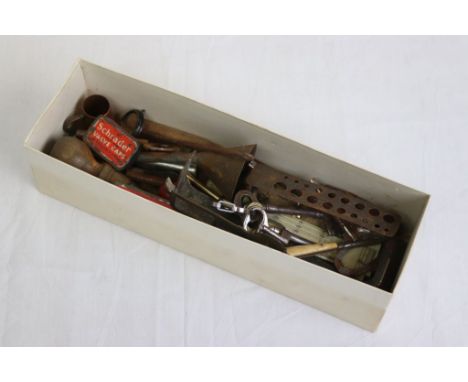 Mixed lot to include keys, geometry instruments, vintage tools etc