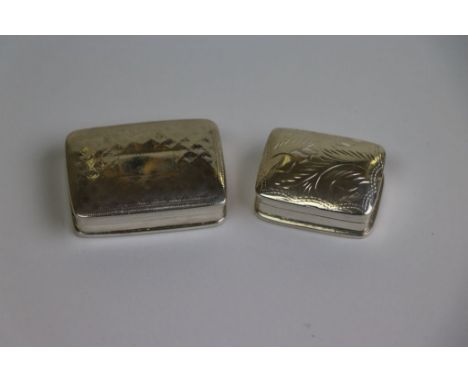 20th century silver rectangular snuff box, blank cartouche and rubbed decoration to hinged lid, stamped sterling 925 together