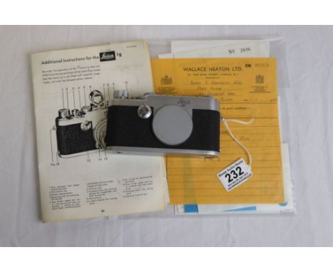 Leica DBP Ernst Leitz GMBH Wetzlar Nr 907109 camera, without lens with instruction booklet