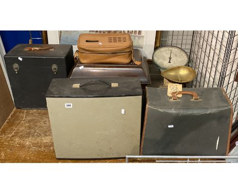 TURNTABLE PROJECTOR ETC 