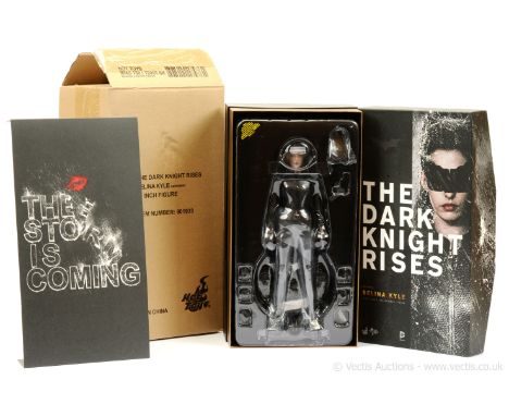 Hot Toys "The Dark Knight Rises" - (1/6th scale) Figure - "Selina Kyle" - Mint including presentation box with outer transit 