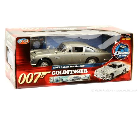 Joyride (1/18th scale) - "James Bond" - Aston Martin DB5 taken from the film "Goldfinger" - silver/grey, black interior, chro