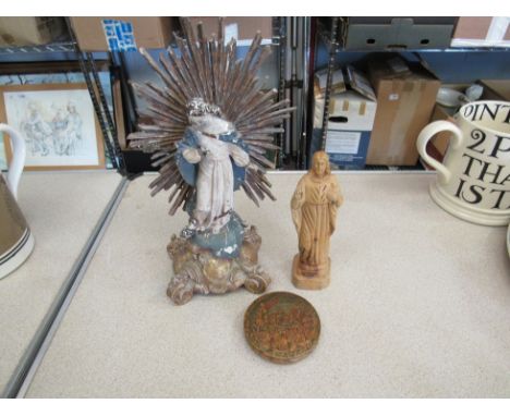 A straw snuff box together with a carved wooden Jesus and a polychromed virotin Mary