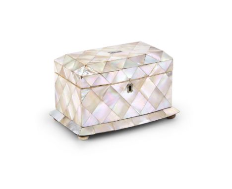A 19TH CENTURY MOTHER OF PEARL BOMBAY TEA CADDY, with hinged cover enclosing a divided interior with original compartment lid
