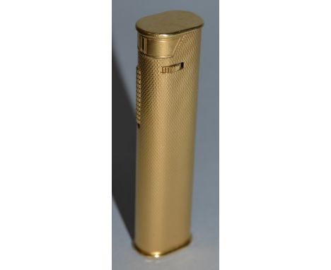 A DUNHILL ENGINE TURNED LIGHTER.