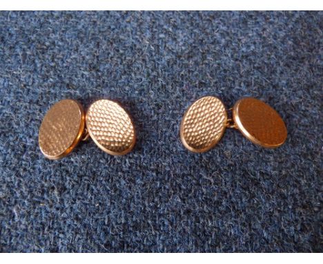 Pair 9ct gold cufflinks 4g