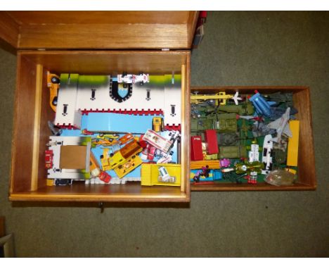Large qty toy vehicles by Dinky, Corgi &amp; Matchbox in wooden toy box, and a fort