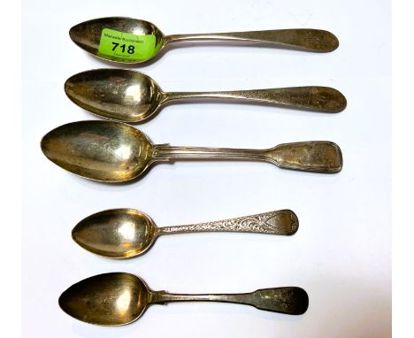 2 monogrammed Georgian dessert spoons, Edinburgh 1800 and 3 other hallmarked silver spoons, 4.5oz 