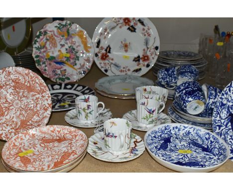 A SMALL COLLECTION OF ROYAL CROWN DERBY AND COPELAND CHINA WARES, comprising  nine 20.5 cm blue peacock plates, four 17.5cm p